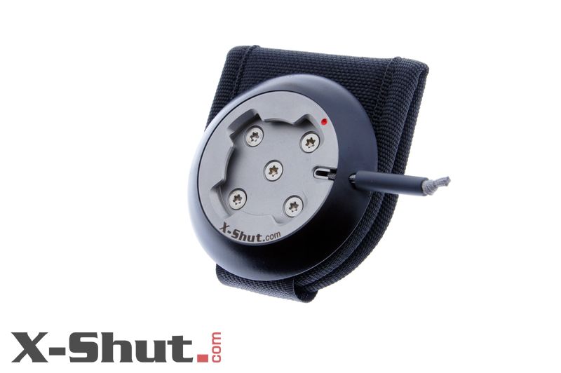 X-Shut belt attachment